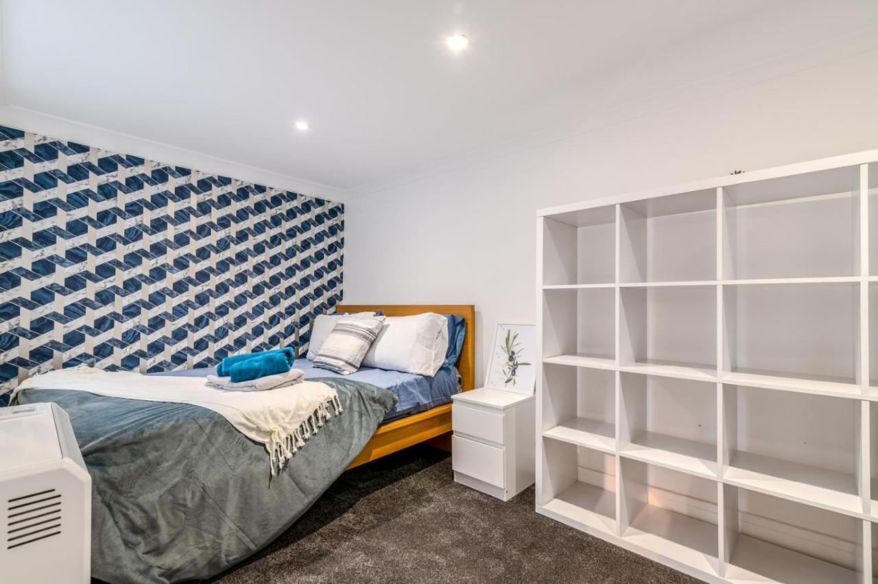 Modern One Bedroom Apartments In برايتون المظهر الخارجي الصورة